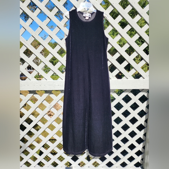 8p VELOUR black MIDI Dress - Picture 5 of 13